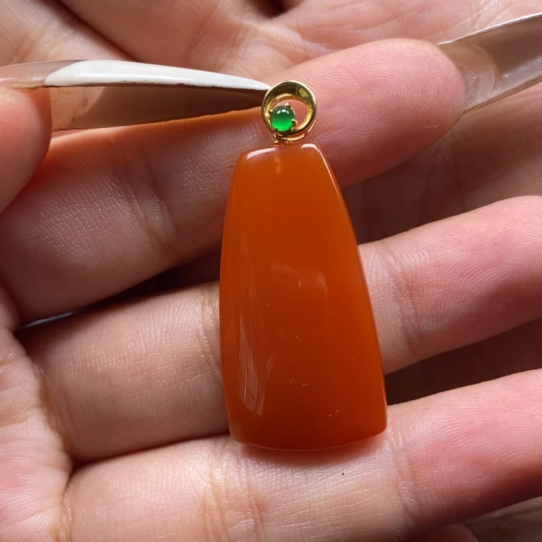 南红玛瑙18K金镶嵌吊坠(不含链)