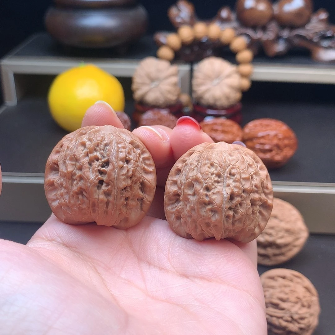 吊坠文玩核桃血麒麟