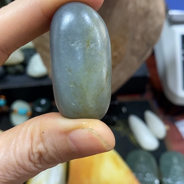 和田玉（糖玉）未镶嵌挂件