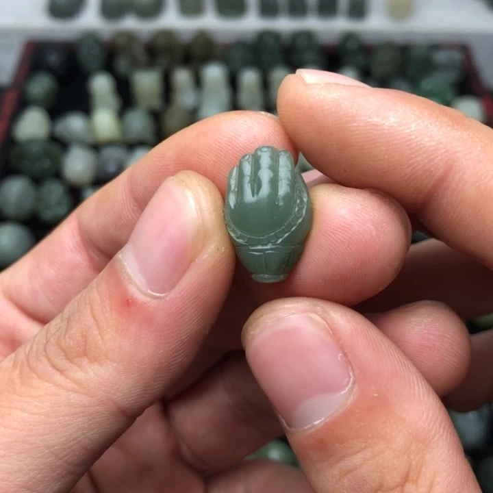 【闪购商品】和田玉颈饰未镶嵌