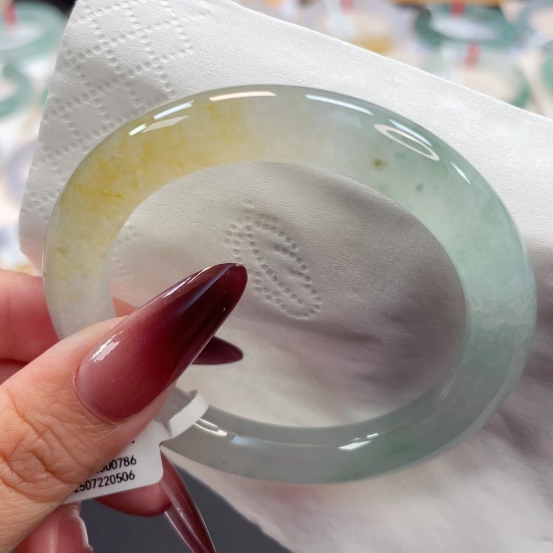 未镶嵌手镯翡翠6号52.5冰透黄加绿美人条很漂亮