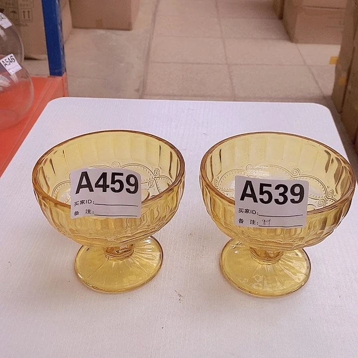 手工艺品玻璃高11.12一对，宠粉福利