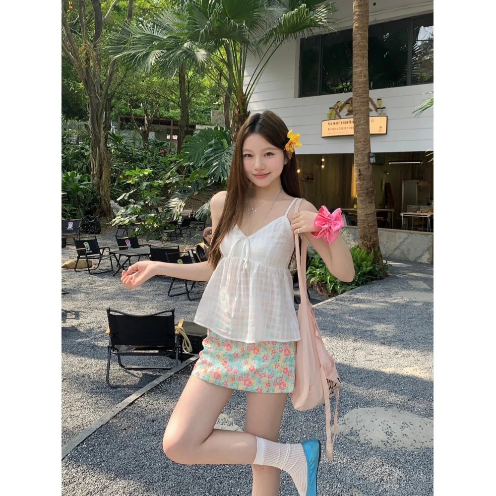 kumikumi甜美风套装系带白色吊带背心女夏季碎花包臀半身裙两件套