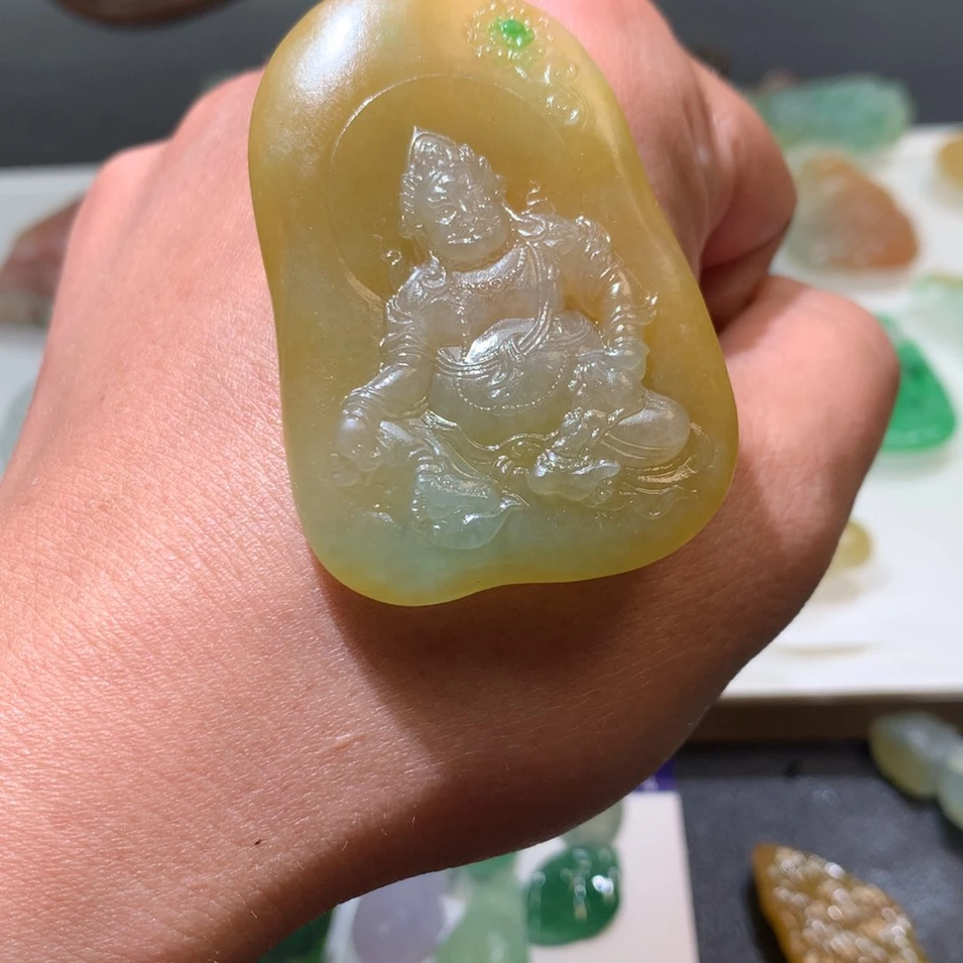 S***a定制翡翠未镶嵌翡翠
