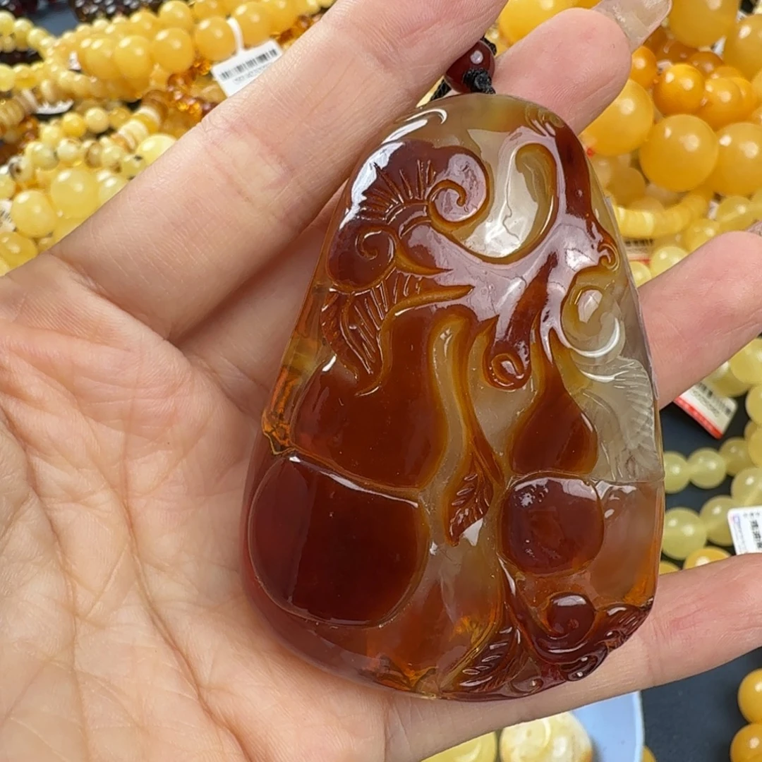 琥珀未镶嵌珠宝奇石