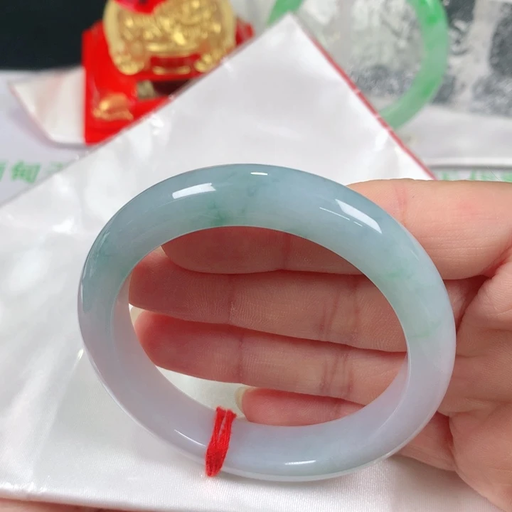 翡翠手镯未镶嵌   编号0166 正圈54+