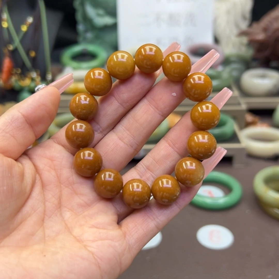 未镶嵌手镯石英岩玉