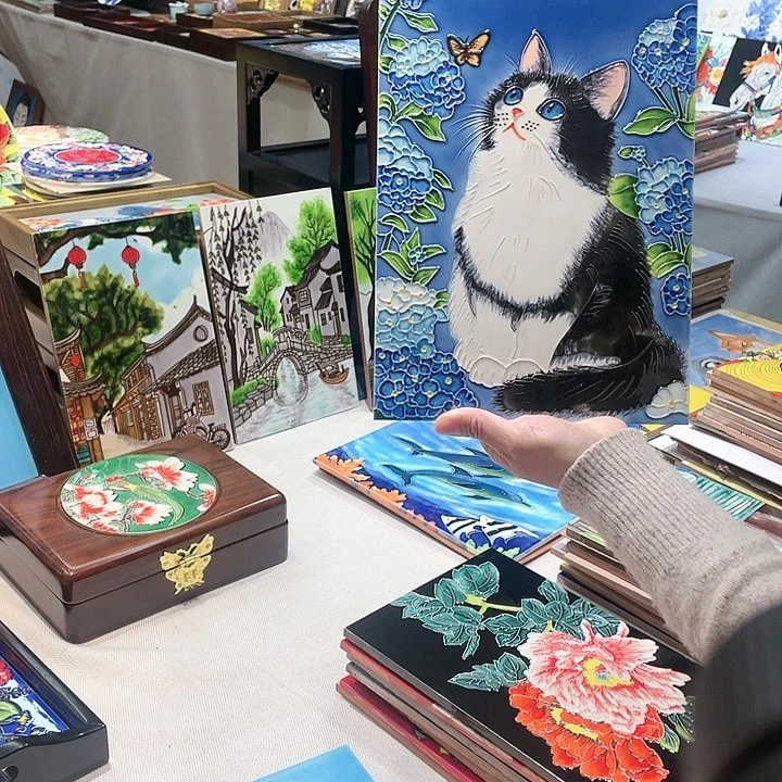 【闪购商品】瓷片K****e猫咪