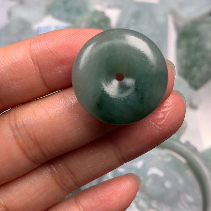 未镶嵌定制翡翠翡翠