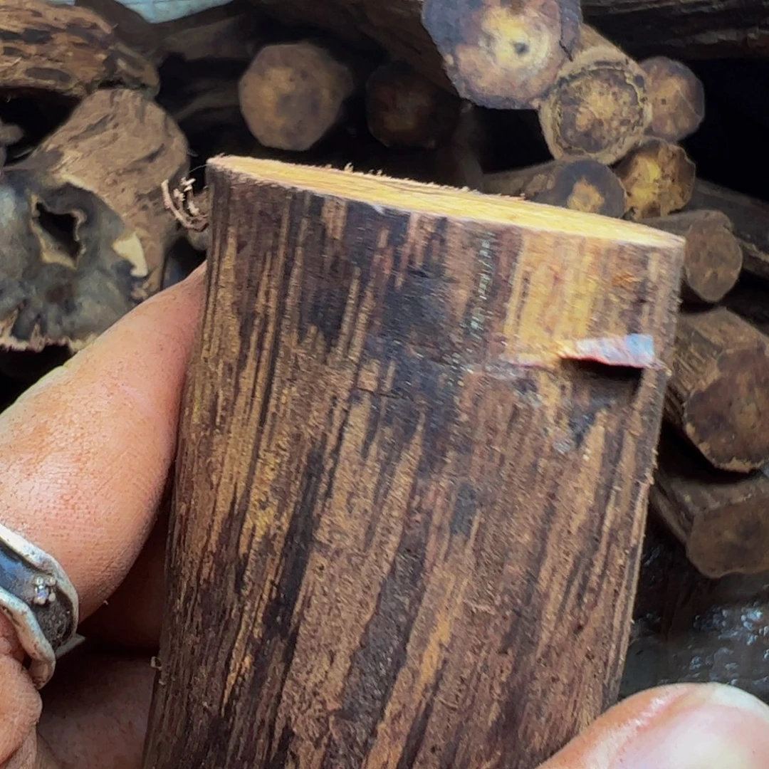 德***龙降真香其他原材料收藏