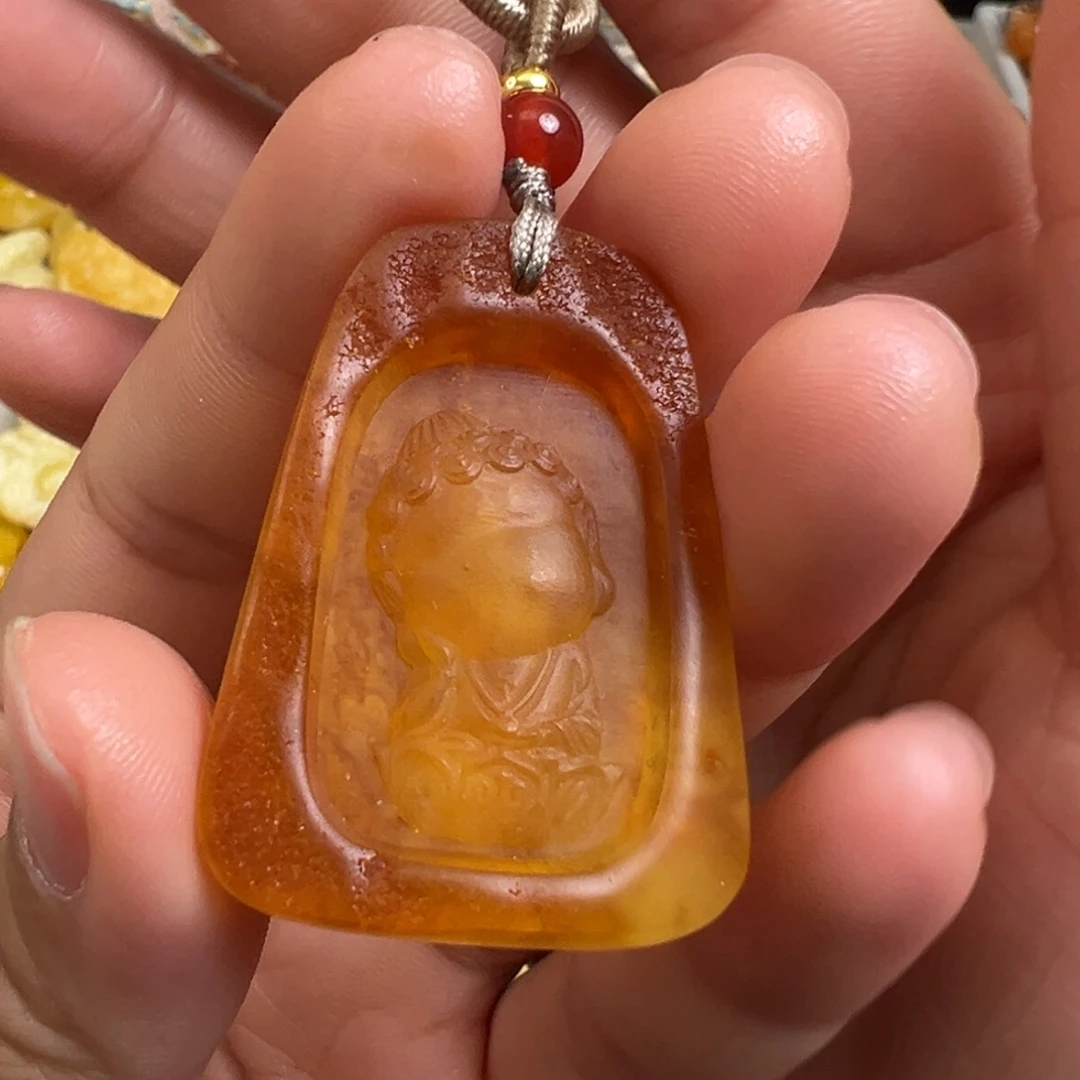 琥珀未镶嵌裸石琥珀