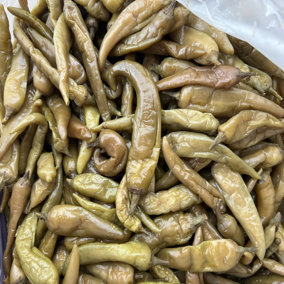 湖南农村本地辣椒王做的坛子酸辣椒