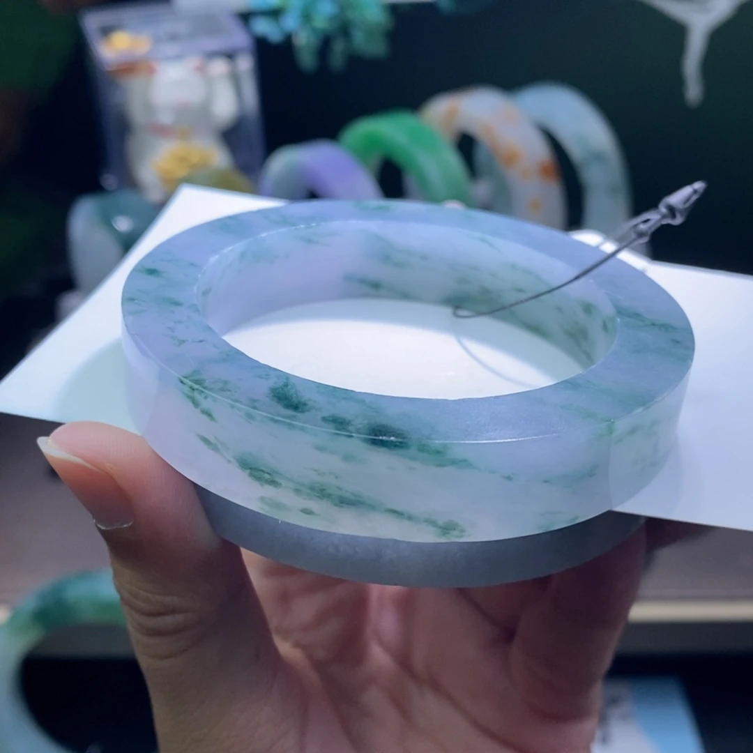 未镶嵌翡翠定制翡翠