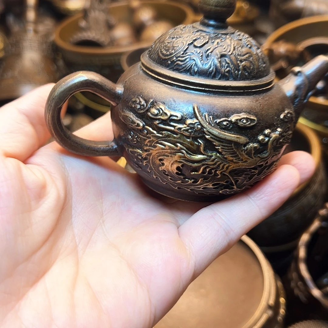 精美铜器工艺品等
