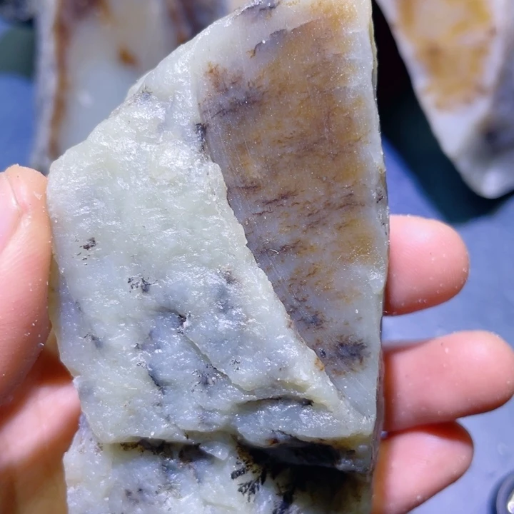 和田玉未镶嵌珠宝半成品