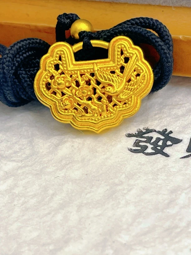 合金吊坠 古法镂空喜上眉梢手工小锁包挂坠编绳饰品空心项链配饰