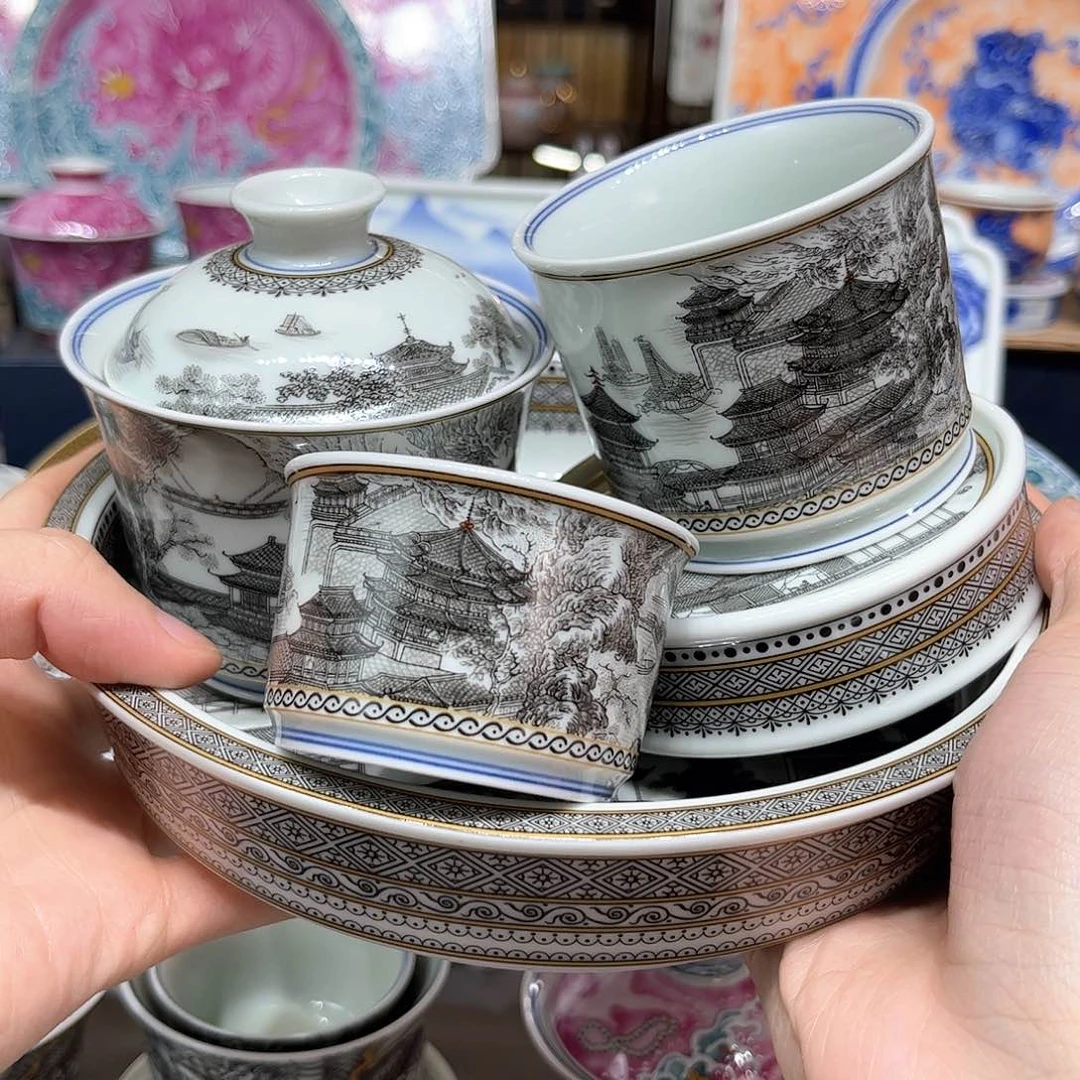 景德镇陶瓷艺术品