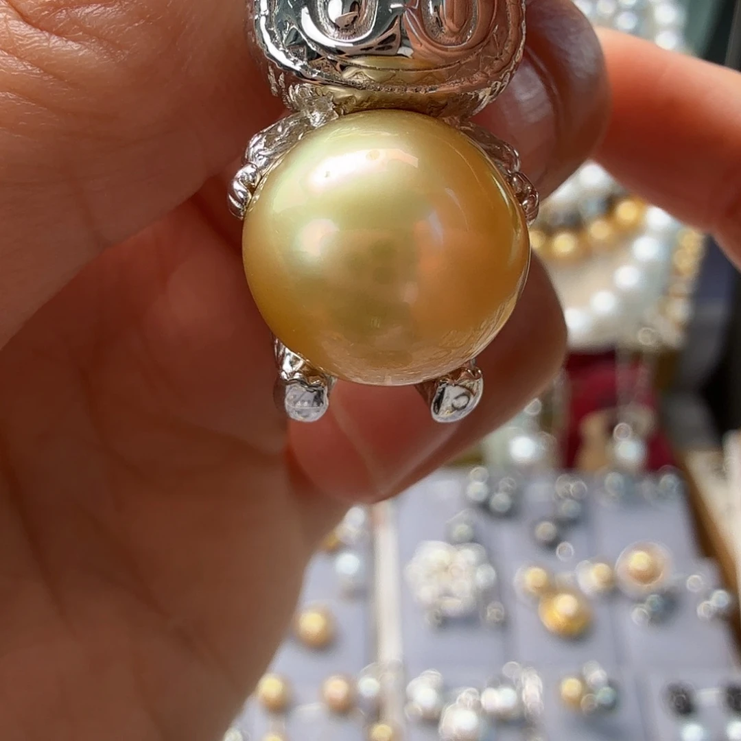 颈饰银S925镶嵌海水珍珠