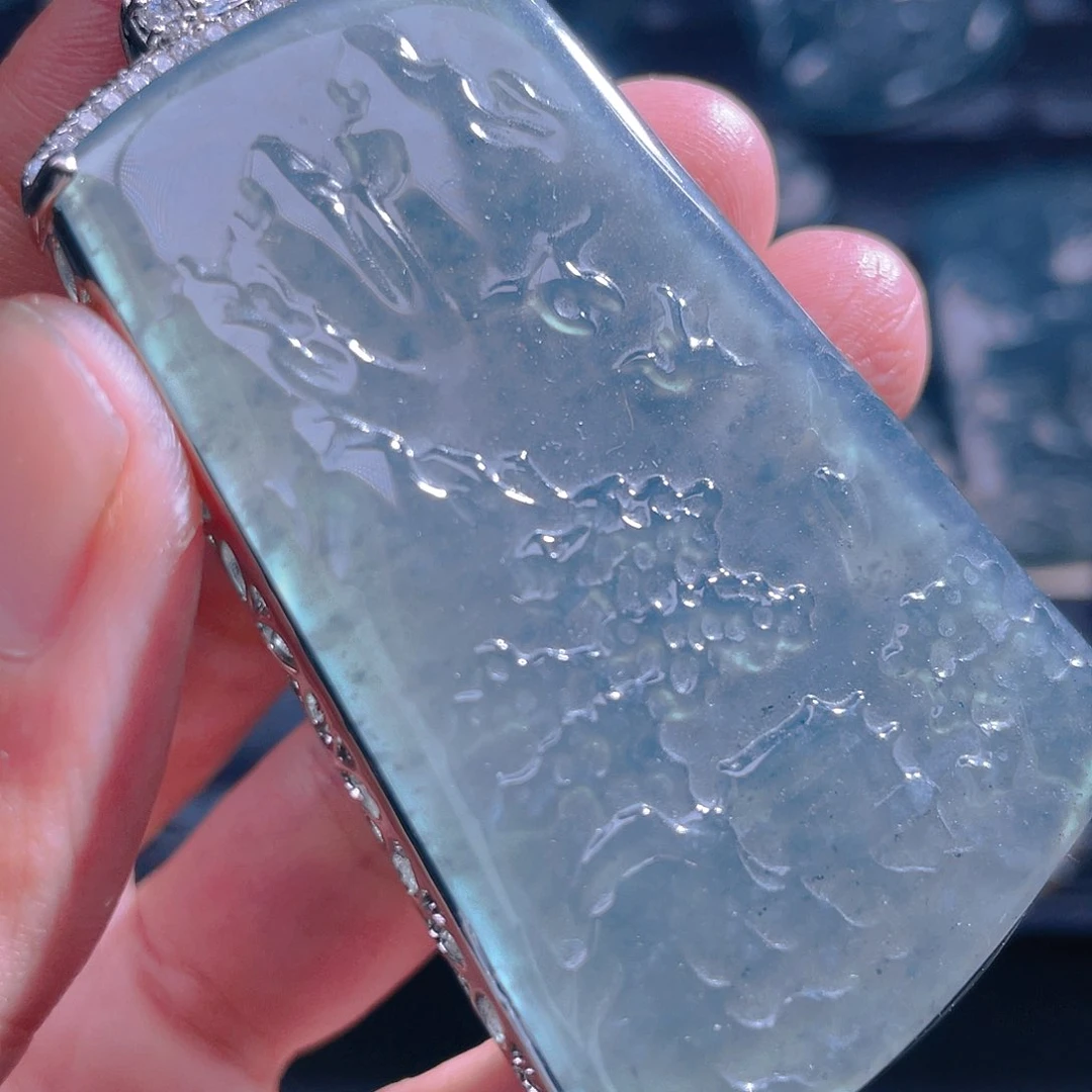 颈饰未镶嵌翡翠翡翠