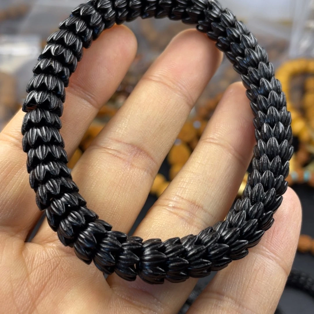 猴头核桃吊坠没事儿不