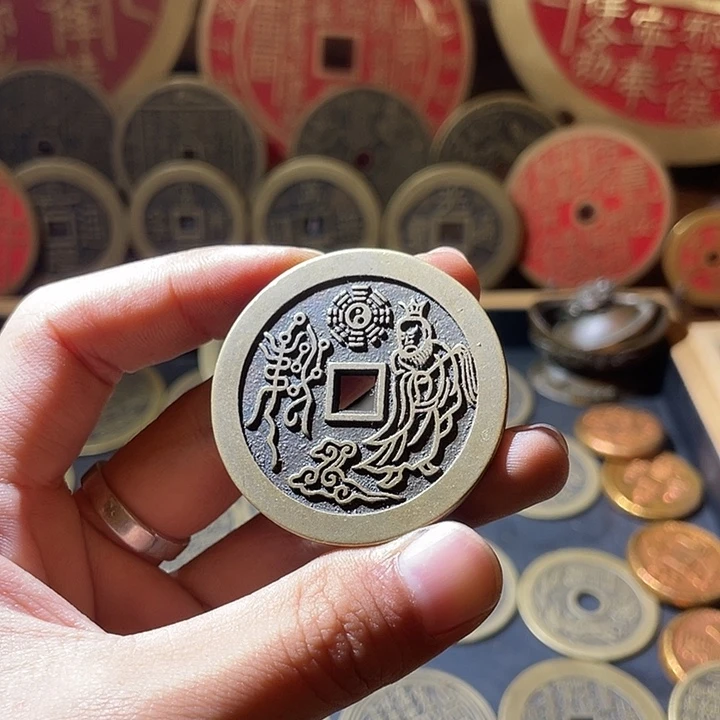 铜现代仿制工艺品
