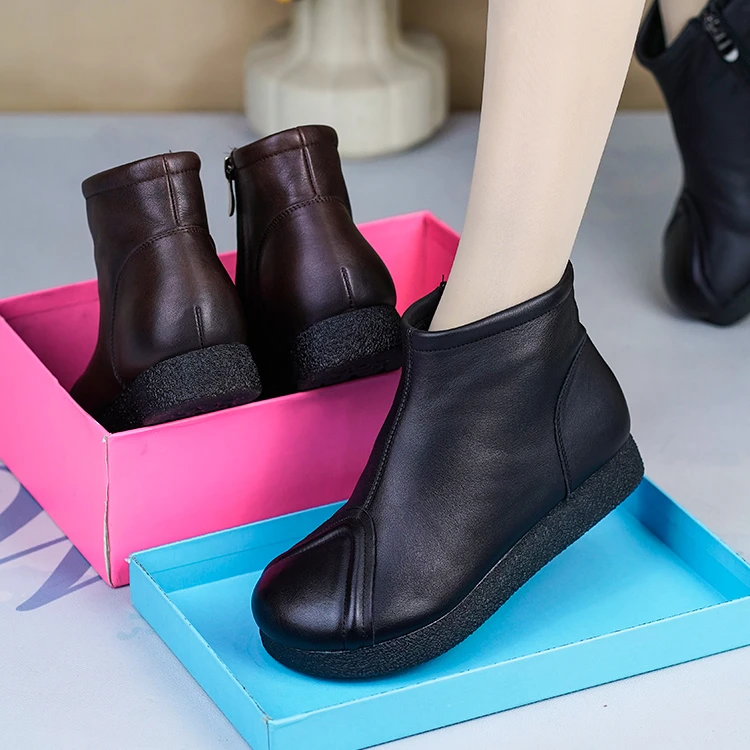 NP38899-2秋冬新款头层牛皮马丁靴女加绒复古平底中老年妈妈鞋