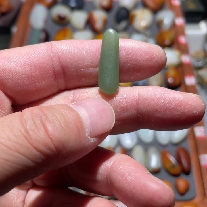 和田玉（糖玉）未镶嵌挂件