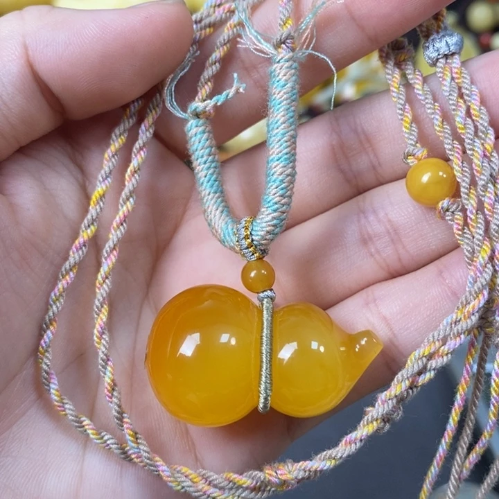 未镶嵌琥珀裸石葫芦