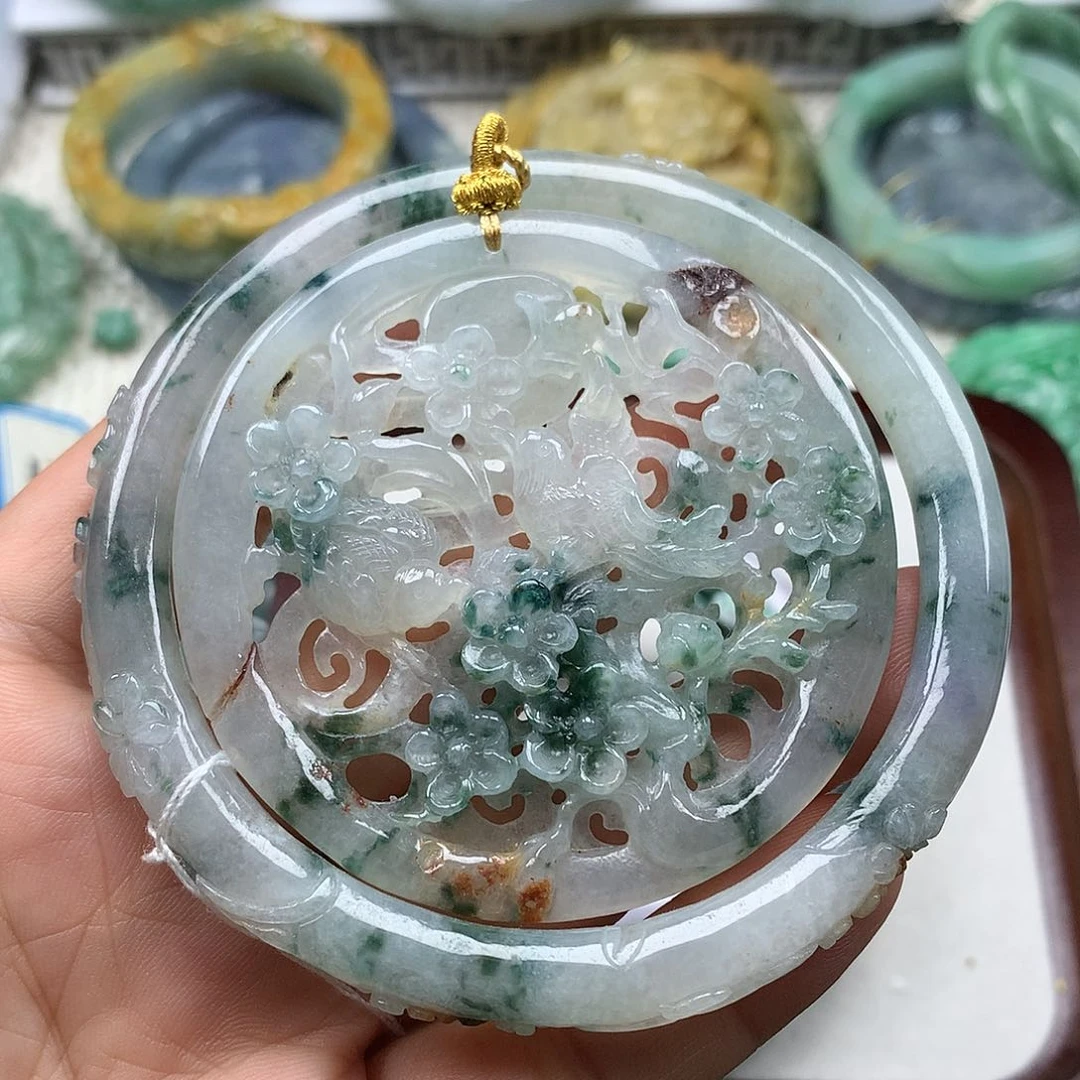 未镶嵌手镯翡翠复古风格
