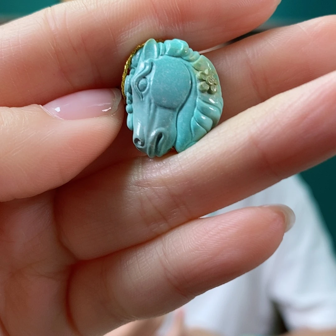 未镶嵌绿松石珠宝奇石