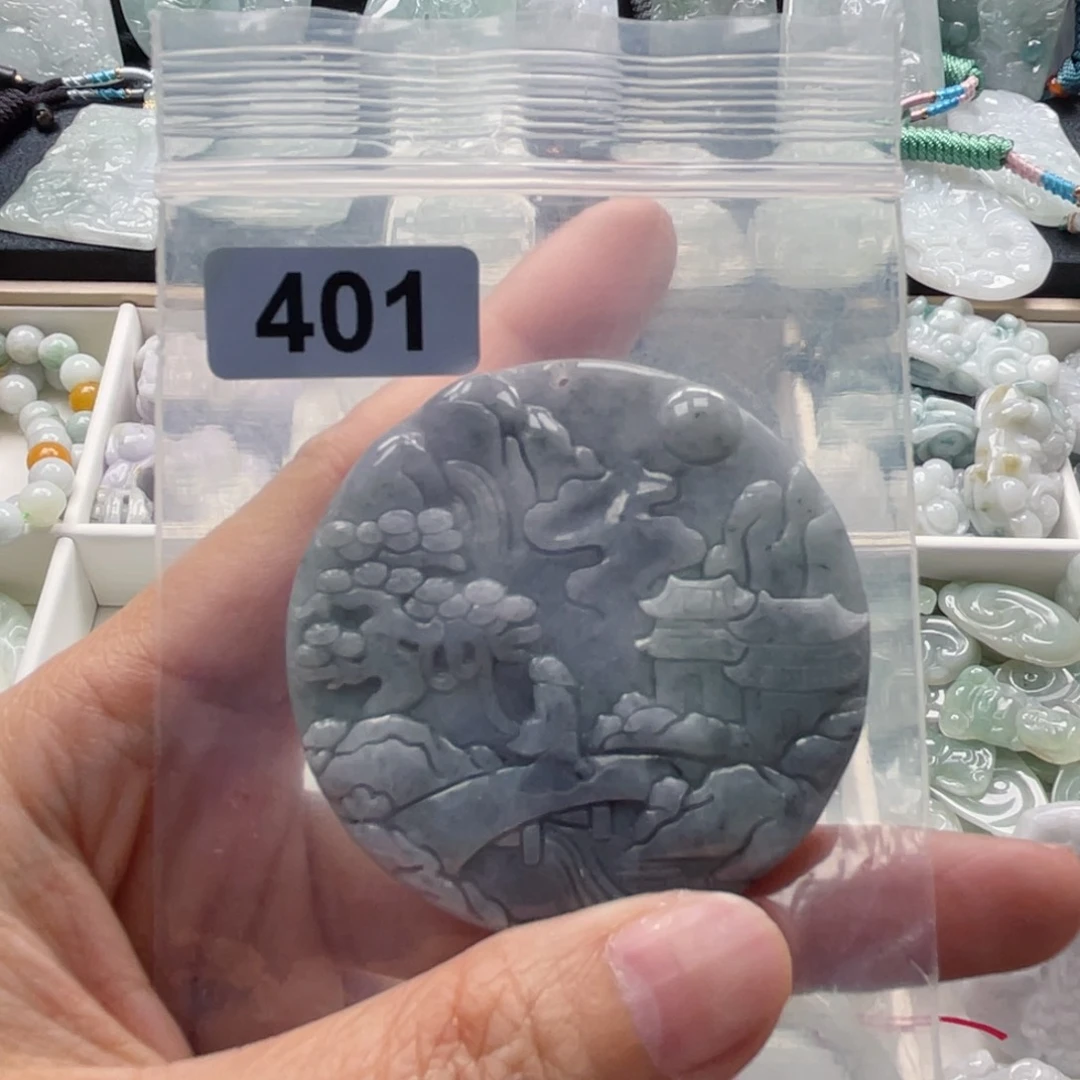 翡翠未镶嵌颈饰翡翠