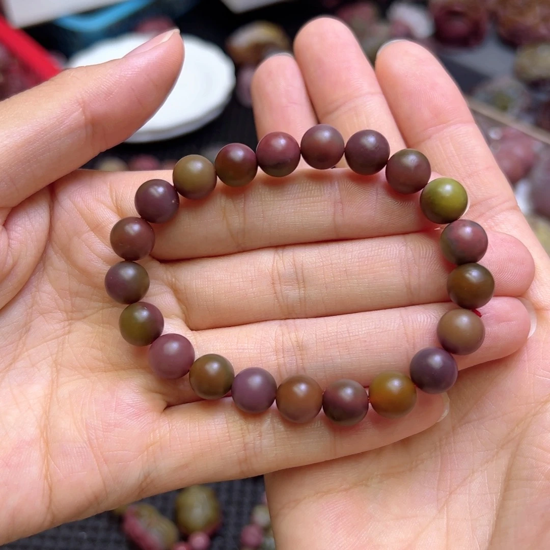 大***董玛瑙/玉髓手串未镶嵌