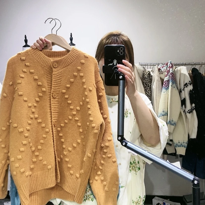 【闪购商品】橘色开衫