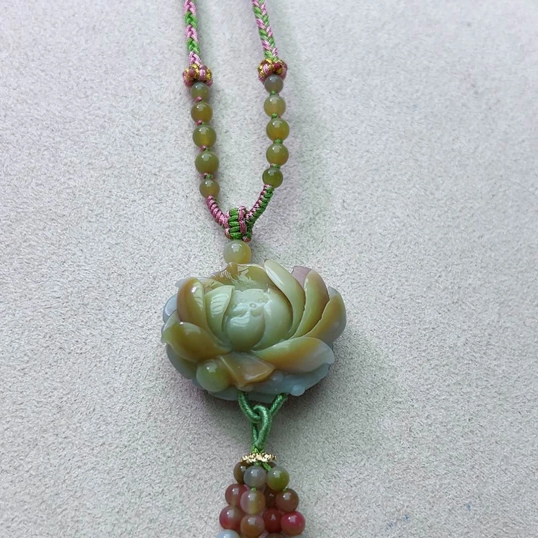 定制石英质玉盐源未镶嵌