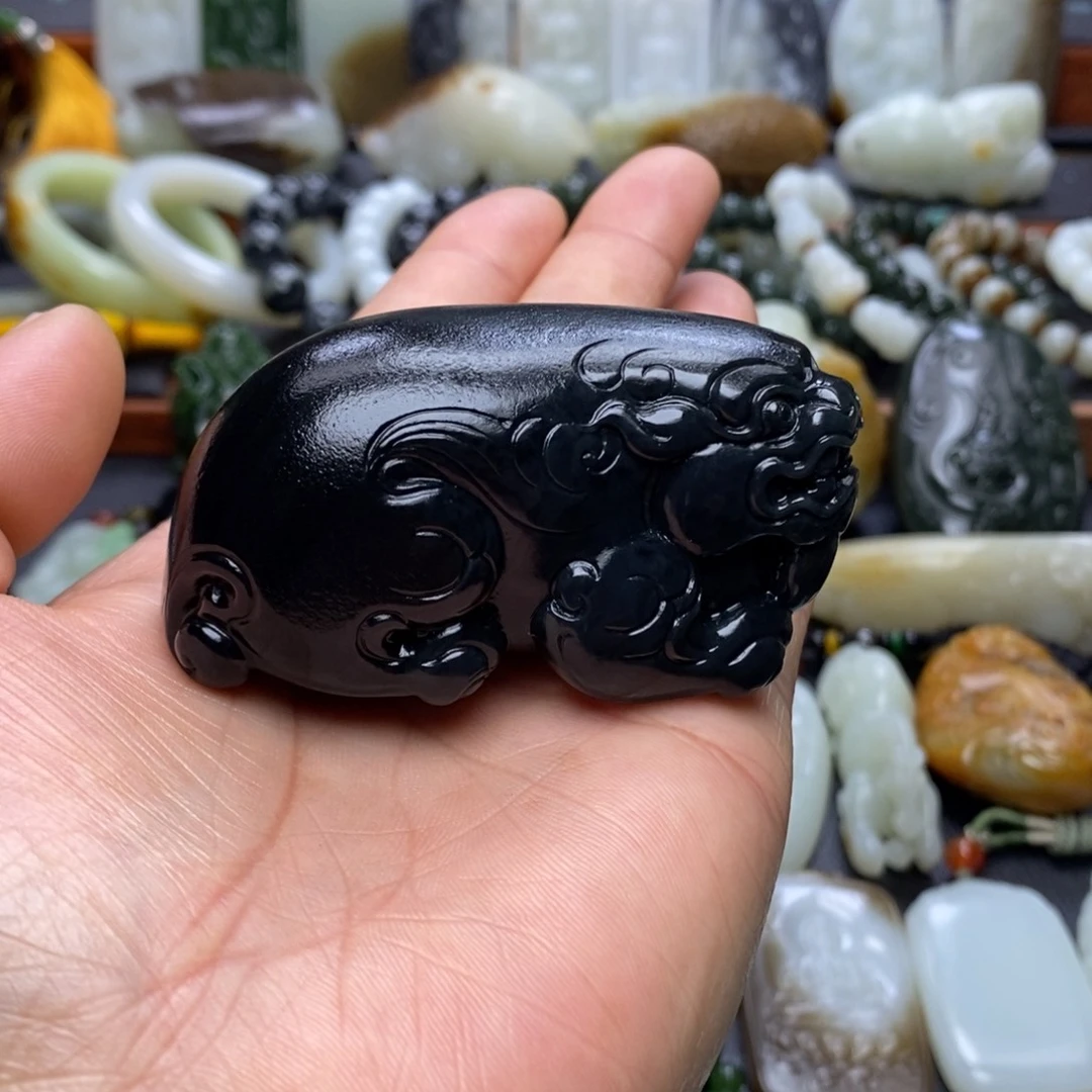 颈饰未镶嵌和田玉依**意