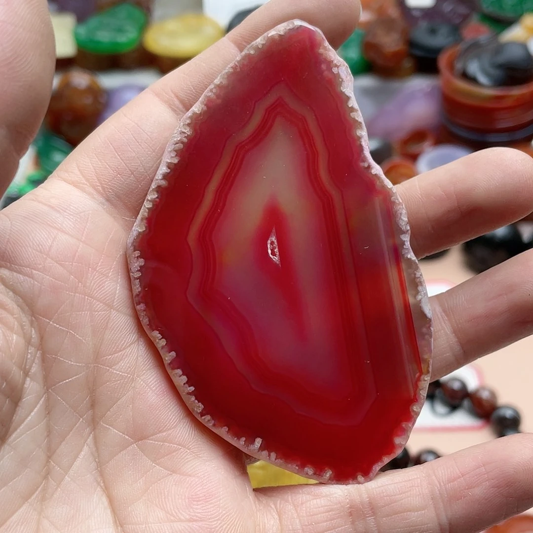 玛瑙/玉髓颈饰合金傲*枝