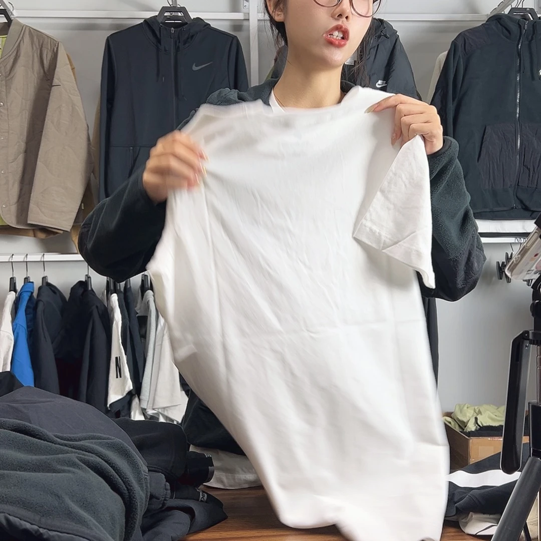 0508白色短袖M码不退换