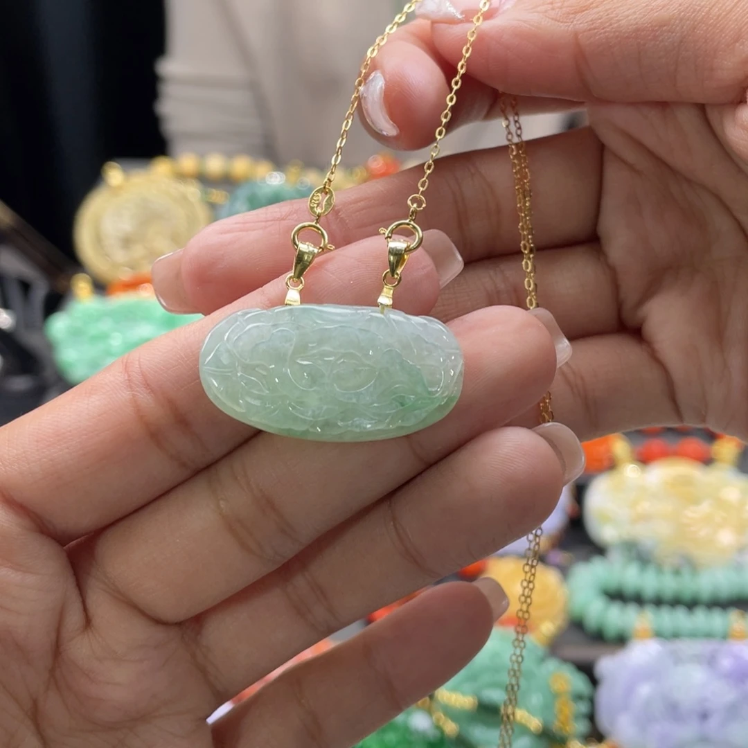 翡翠颈饰未镶嵌代编织