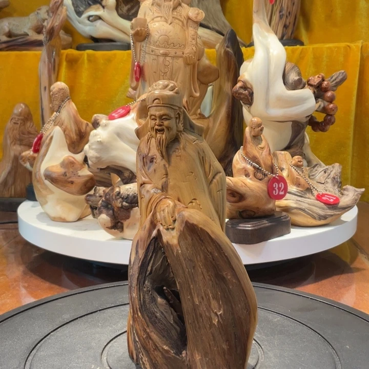 柏木（崖柏）  财神