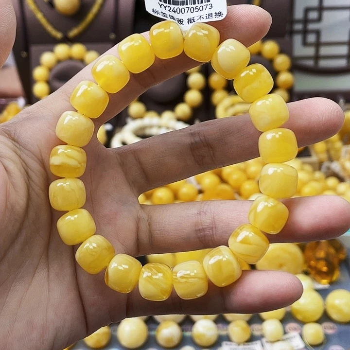 未镶嵌琥珀珠宝奇石10+mm金白溶洞妖花 微瑕