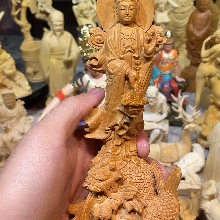 黄杨木鳌鱼观音摆件