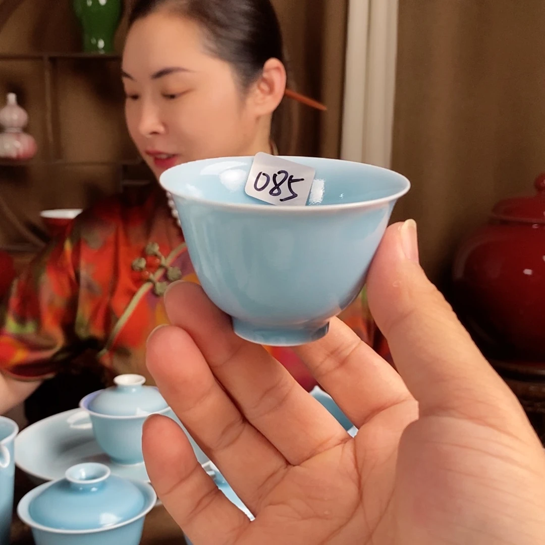 085号珍藏汝窑蓝铃铛杯