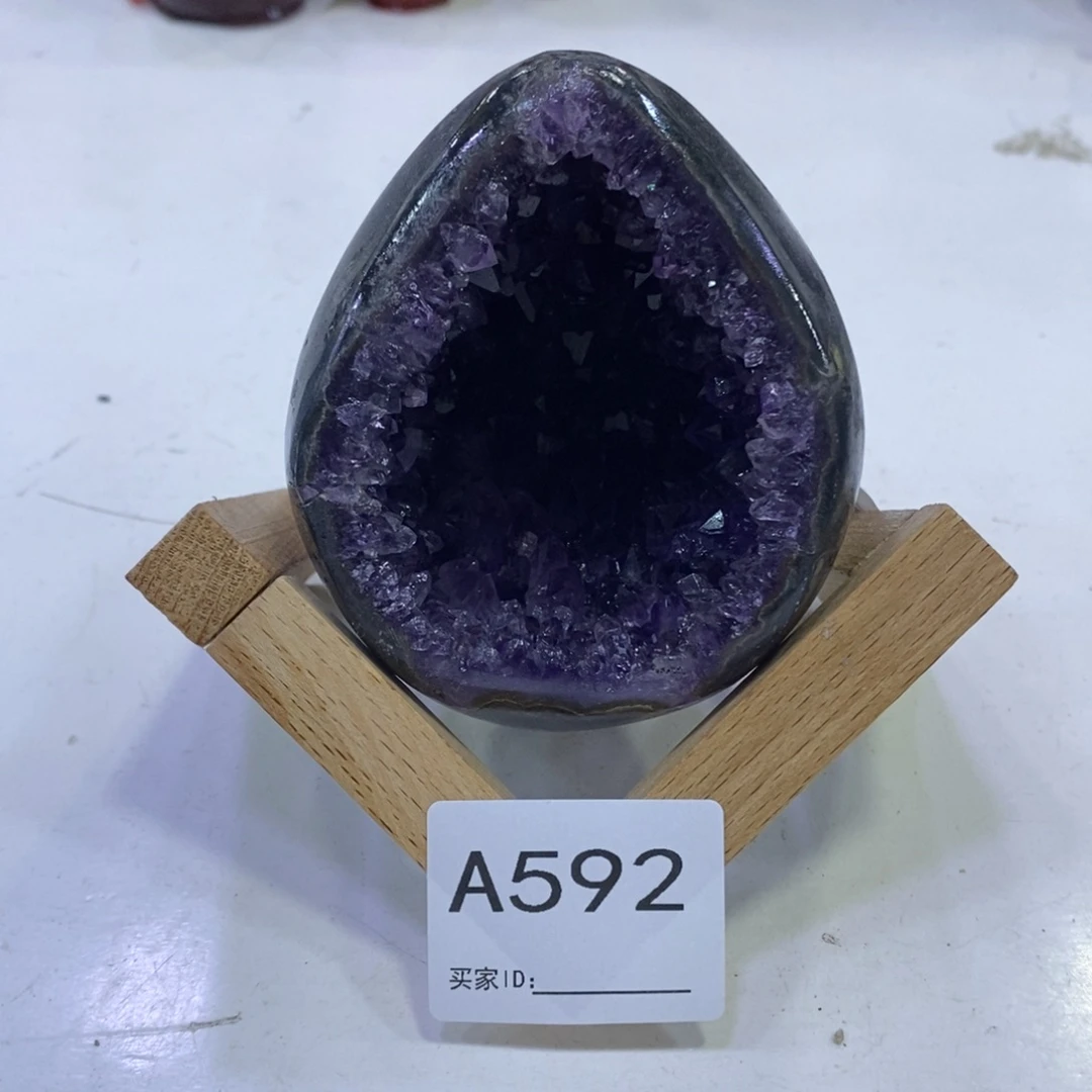 未镶嵌珠宝半成品水晶592