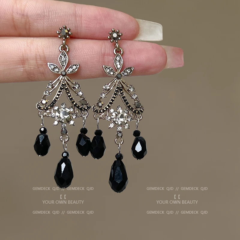 合金耳饰 黑色水晶流苏吊坠耳环女古典宫廷风巴洛克复古轻奢耳饰