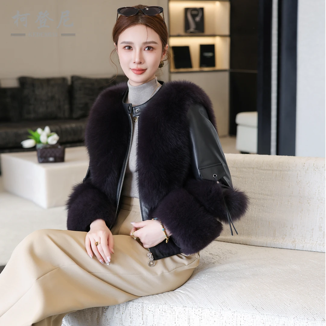 真皮皮衣女2025秋冬新款修身短款夹克狐狸毛一体皮草高端女士外套