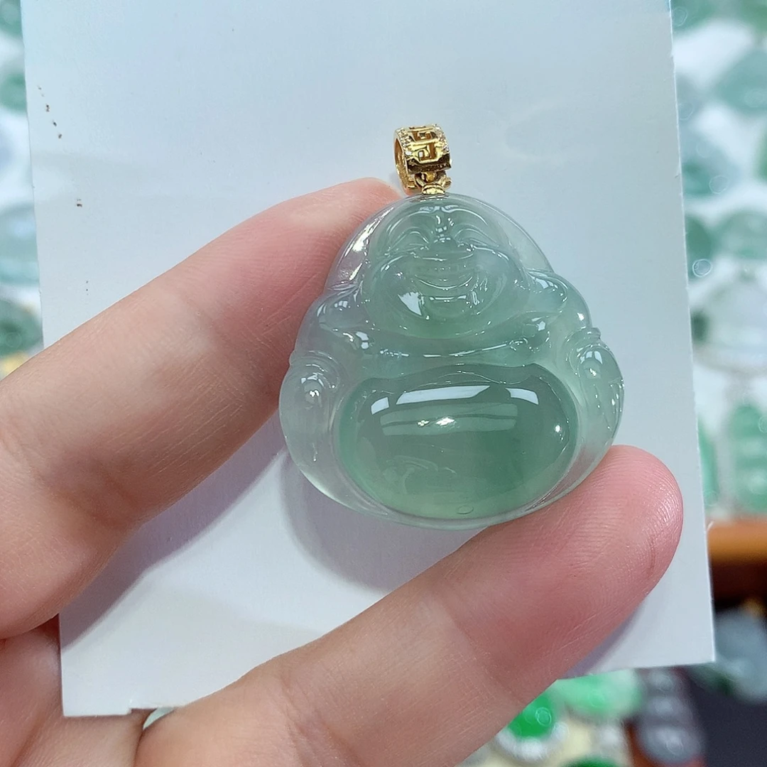 翡翠18K金镶嵌颈饰佛