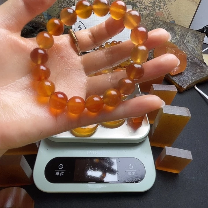 张***帅铜铁合金类皮皮珠手串，纯手工制作