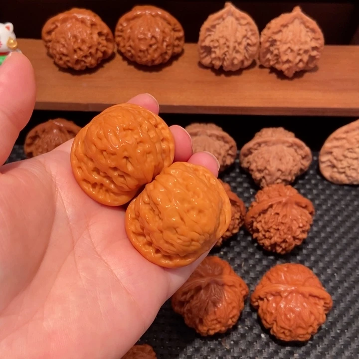 用***宝文玩核桃吊坠40尺寸磨盘0259