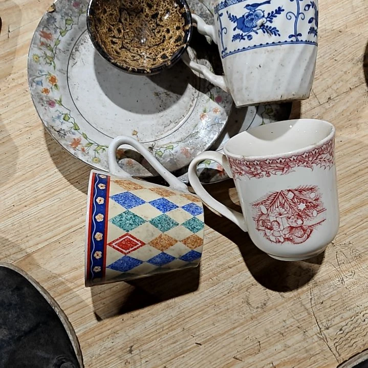 瓷片花**影陶瓷盘子碗啥都有