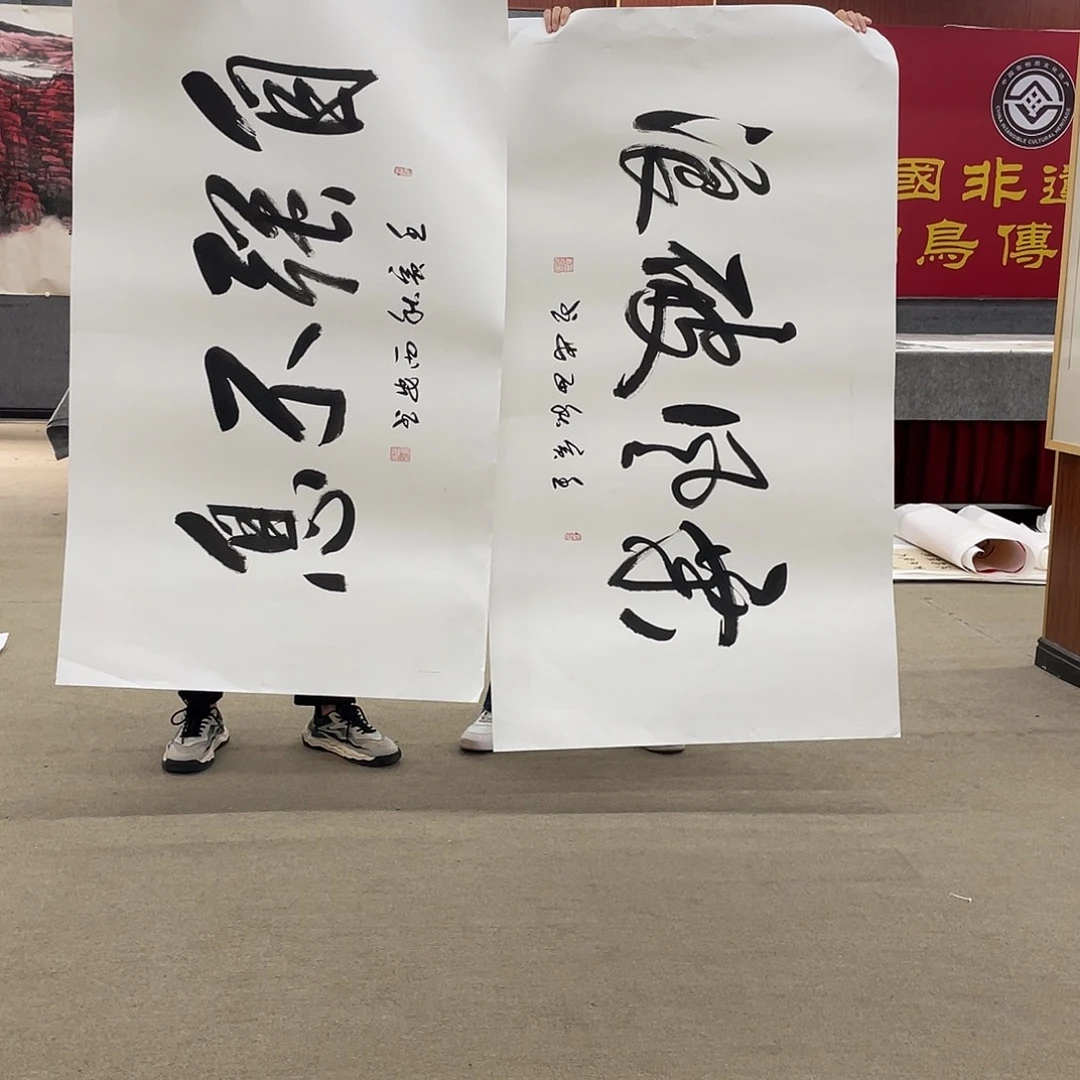 国画可口可乐公司在公司推出的